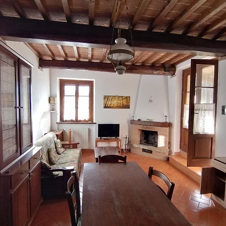 Apartamento La Capannina Volterra Exterior foto